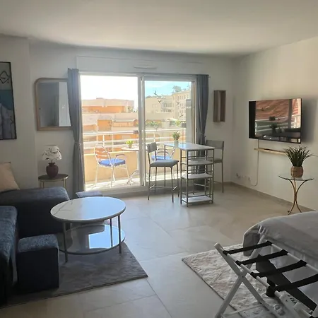 New Large - Monaco Border - Sea View - Lift - Parking Included Apartman Beausoleil