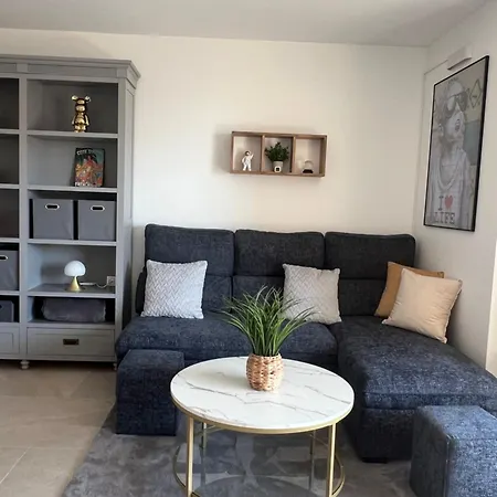 New Large - Monaco Border - Sea View - Lift - Parking Included *