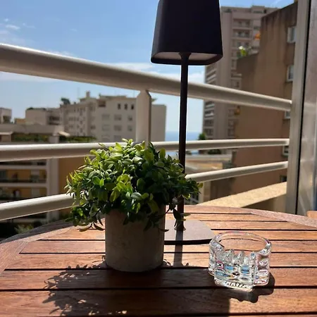 New Large - Monaco Border - Sea View - Lift - Parking Included * Beausoleil