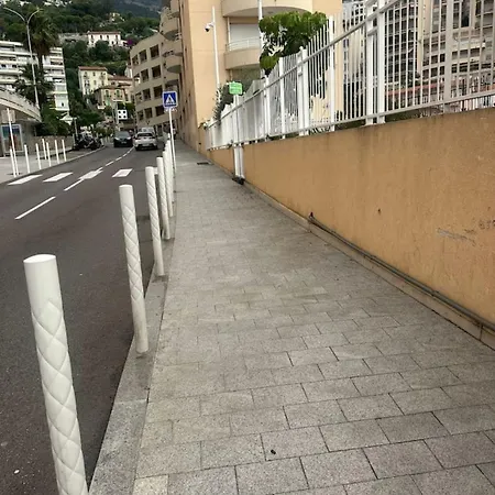 New Large - Monaco Border - Sea View - Lift - Parking Included Apartman *